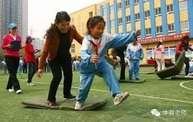 亚马尔：皇马是巴萨最大的对手，我就算买车也不